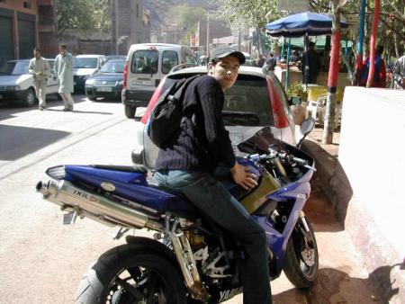 moi sur un cbr